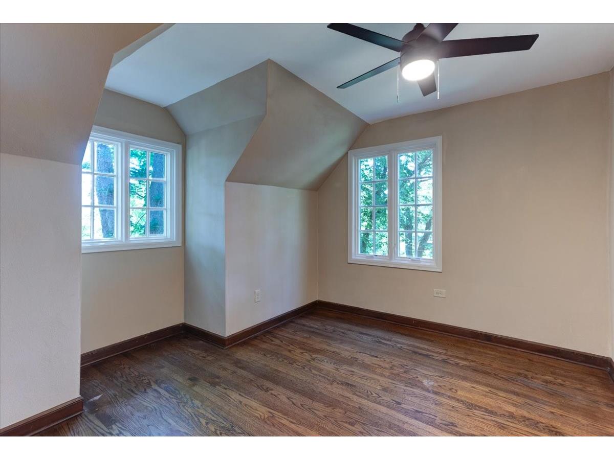 910 Oakwood Boulevard Menomonie WI 54751 1602885 image27