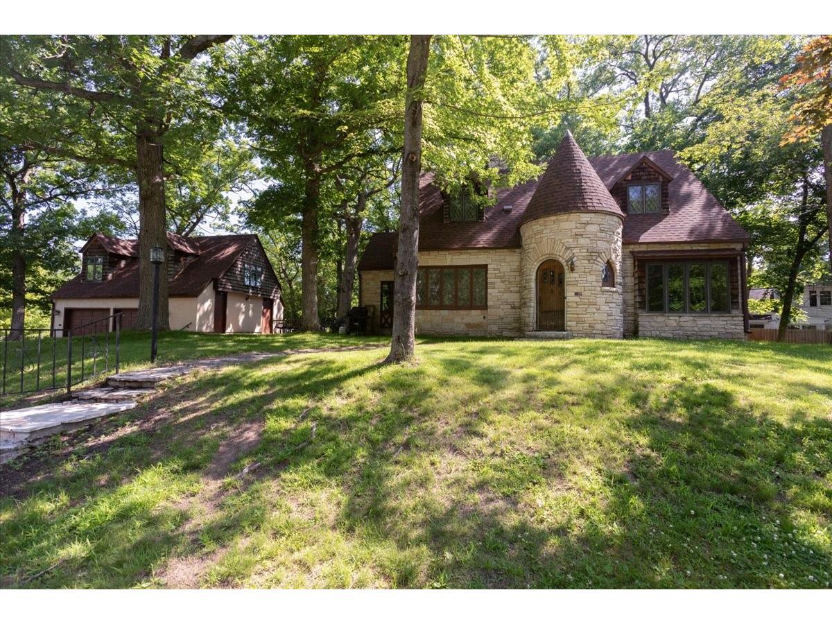 910 Oakwood Boulevard Menomonie WI 54751 1602885 image43