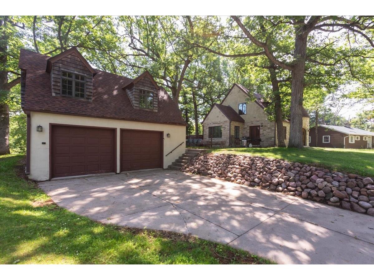 910 Oakwood Boulevard Menomonie WI 54751 1602885 image44