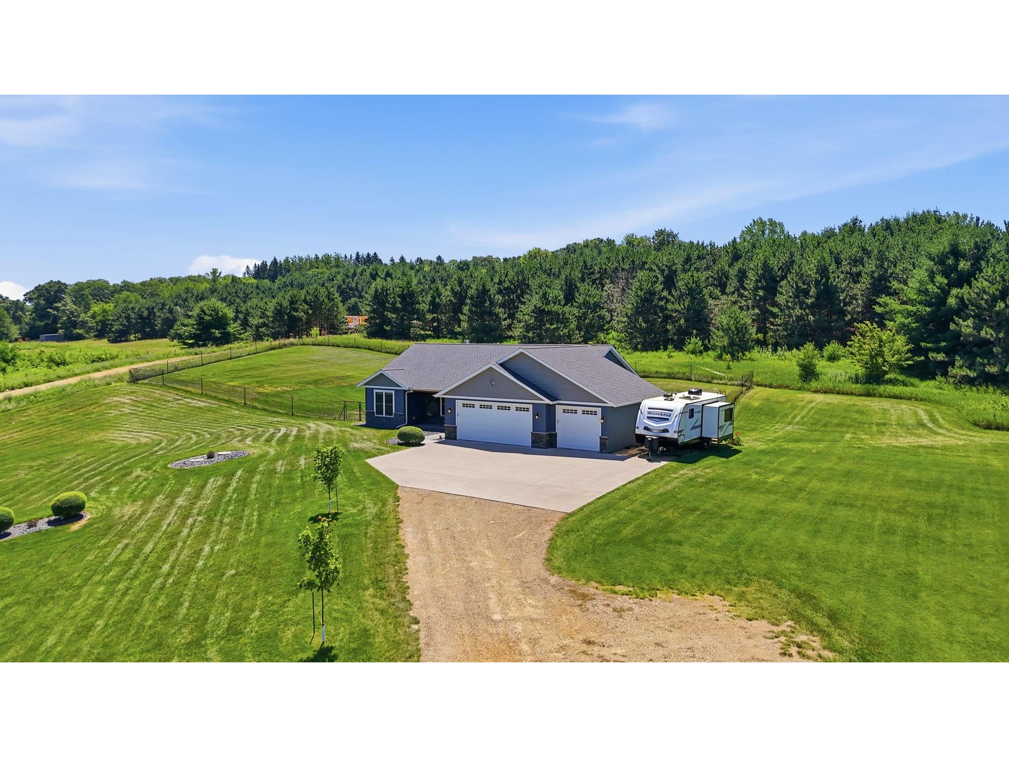911 67th Avenue Hudson WI 54016 1603301 image32