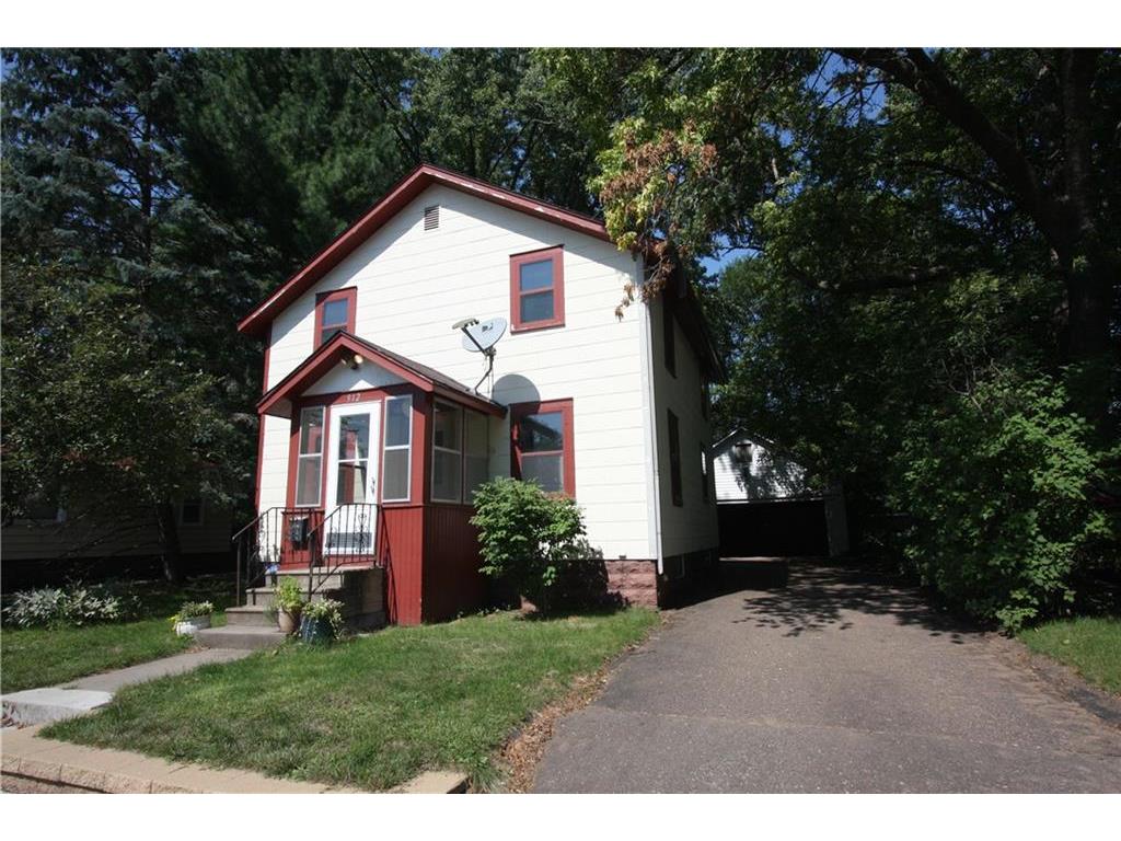 912 James Street, Eau Claire, WI 54703 MLS 1568367 Edina Realty