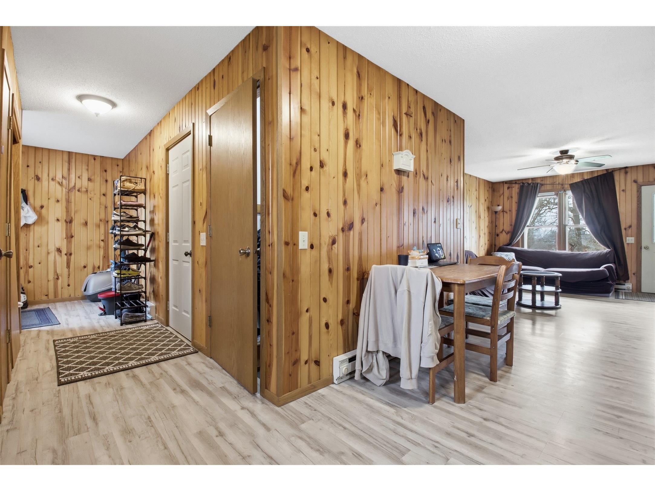 916-918 Michigan Street #1 & 2 Spooner WI 54801 1602379 image11