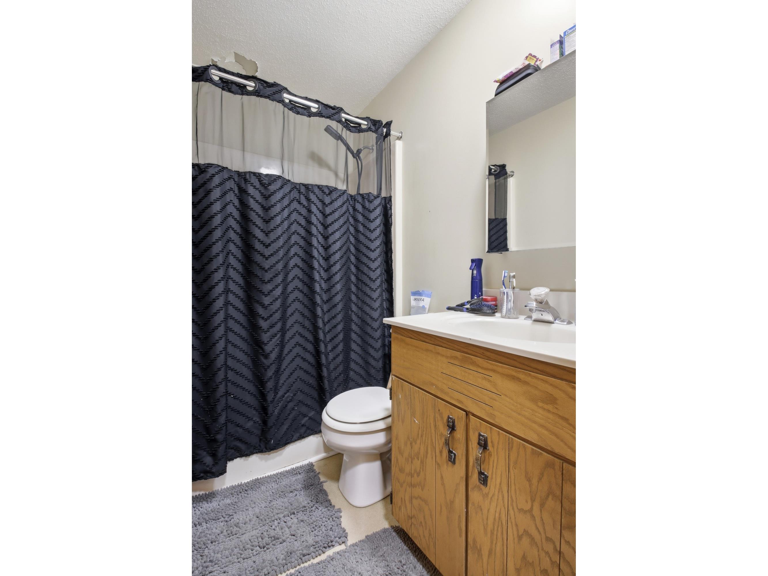 916-918 Michigan Street #1 & 2 Spooner WI 54801 1602379 image16