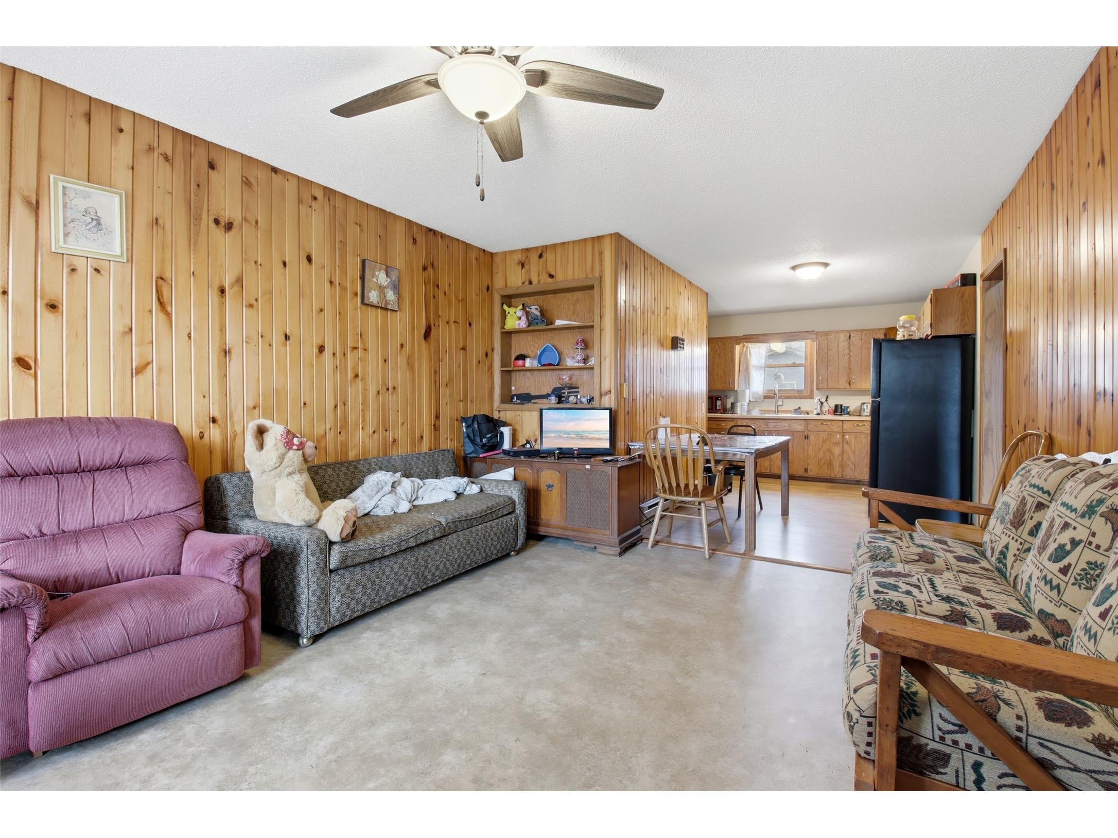 916-918 Michigan Street #1 & 2 Spooner WI 54801 1602379 image20
