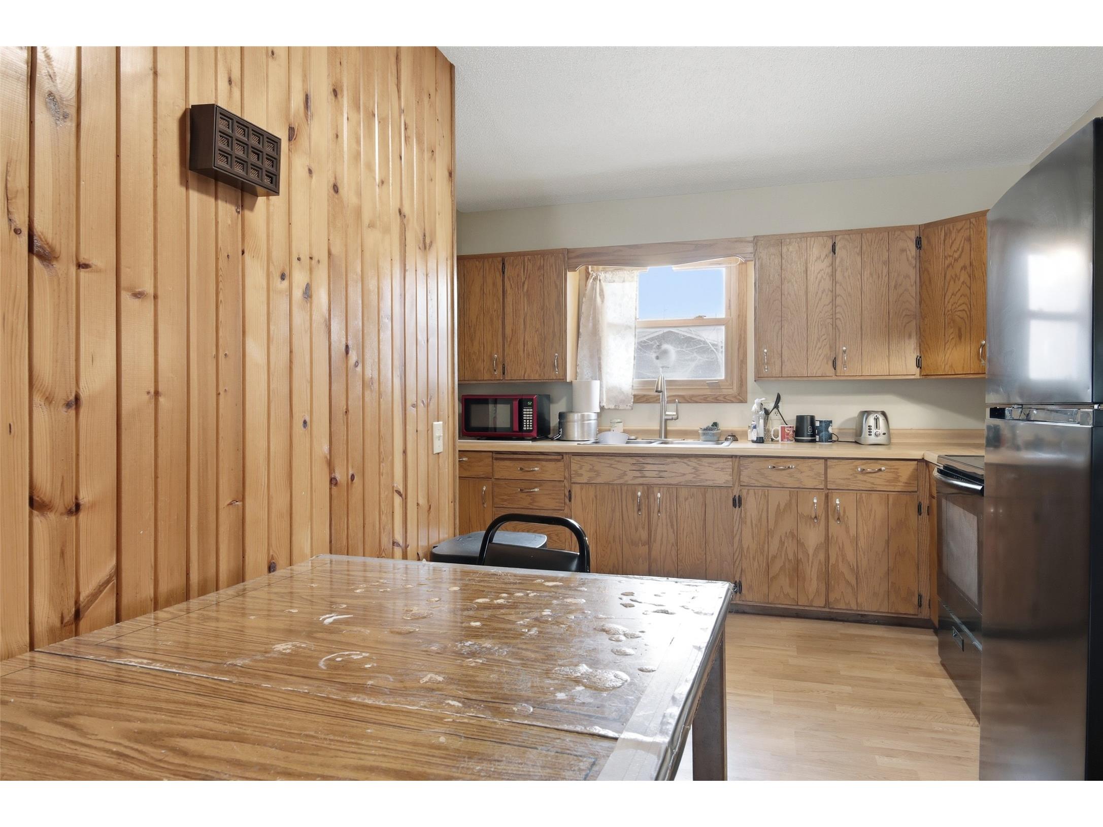 916-918 Michigan Street #1 & 2 Spooner WI 54801 1602379 image23