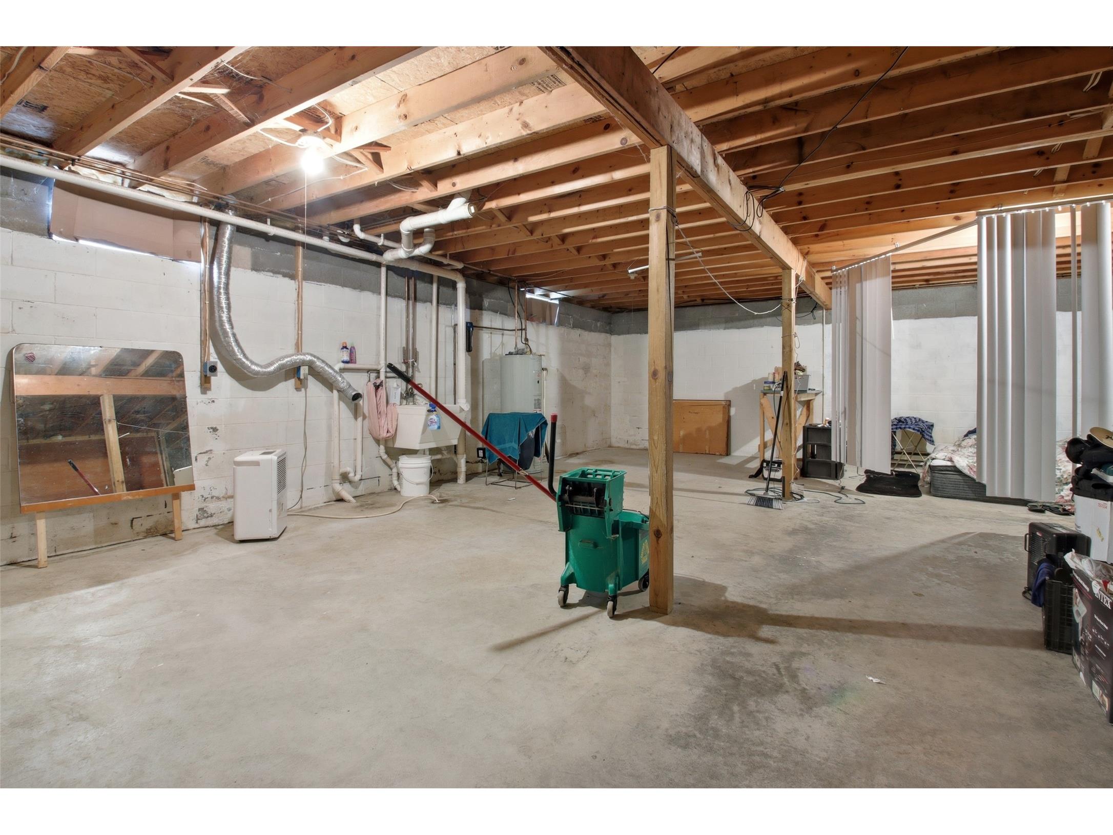 916-918 Michigan Street #1 & 2 Spooner WI 54801 1602379 image33