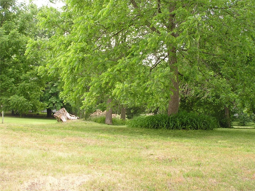 916 E 4th Street S Ladysmith WI 54848 1574039 image1