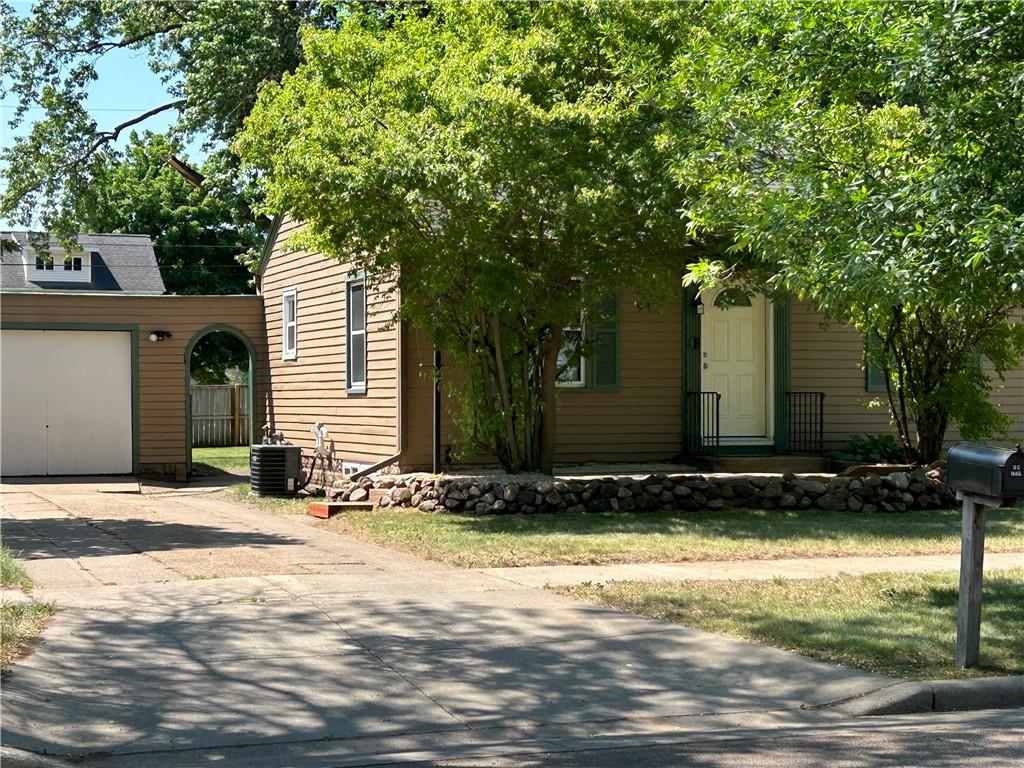 917 Maple Street Eau Claire WI 54703 1573981 image1