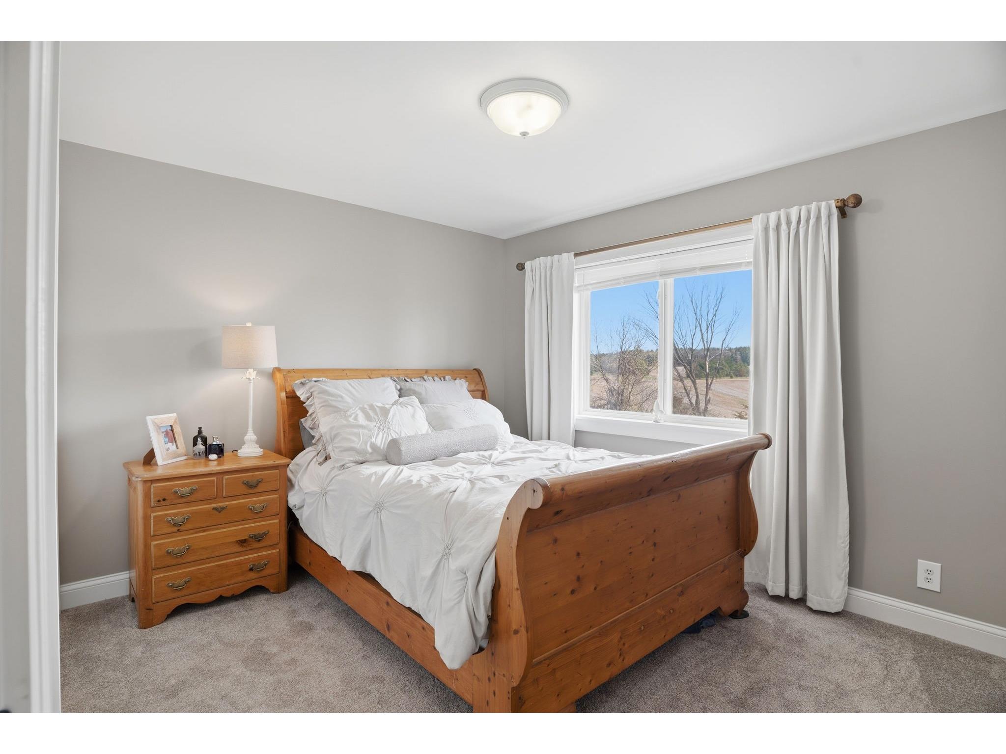 919 189th Avenue New Richmond WI 54017 1600510 image12