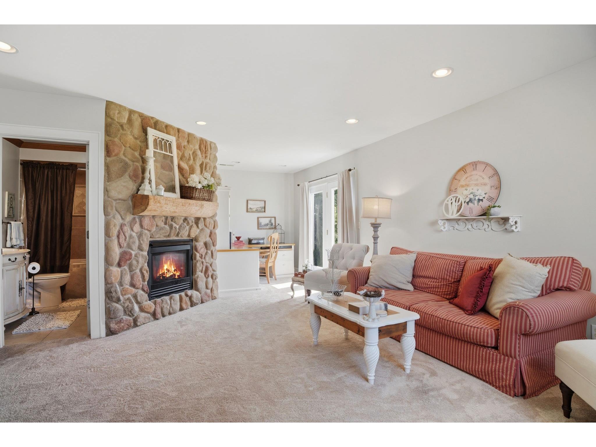 919 189th Avenue New Richmond WI 54017 1600510 image13
