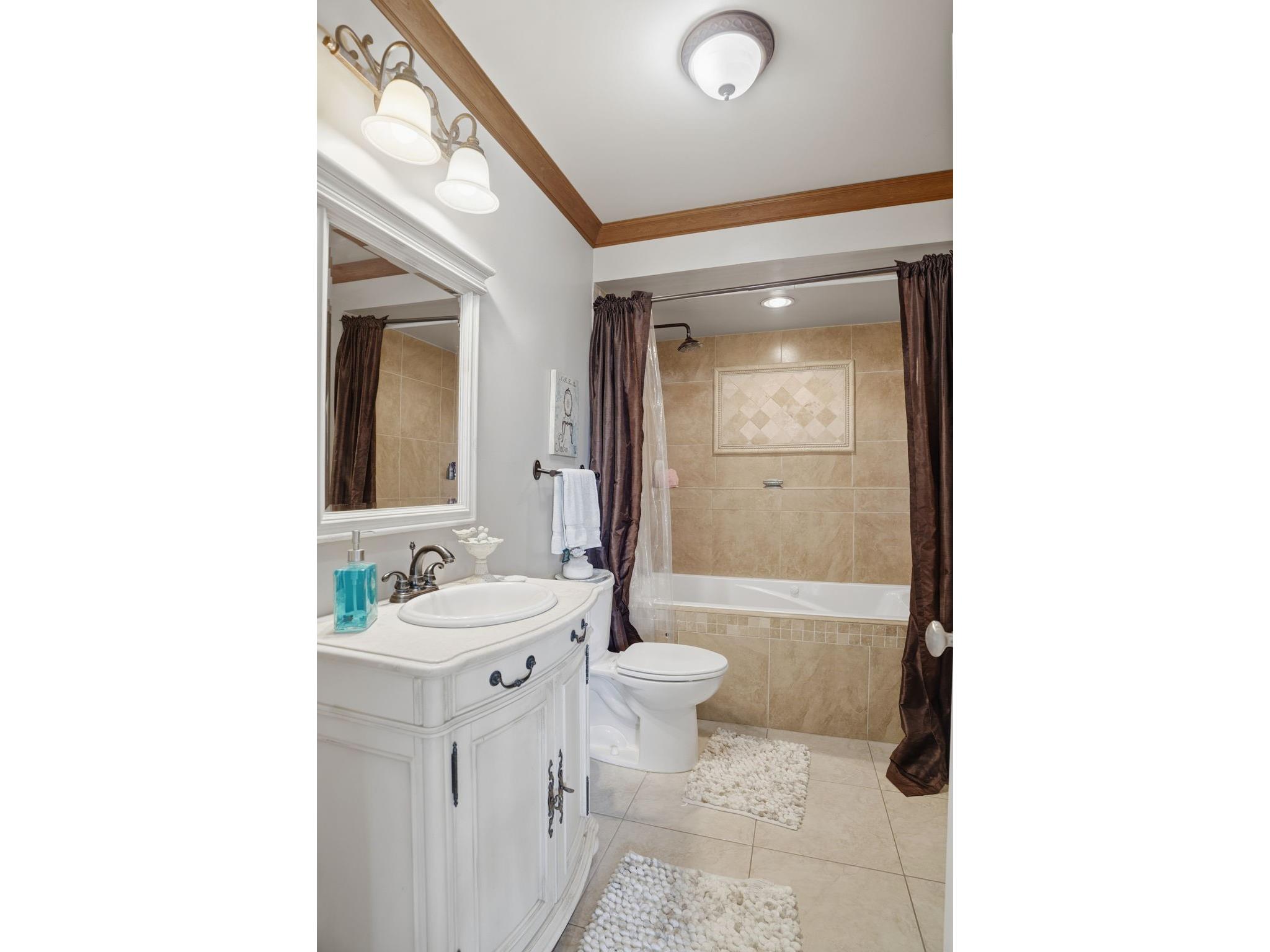 919 189th Avenue New Richmond WI 54017 1600510 image17