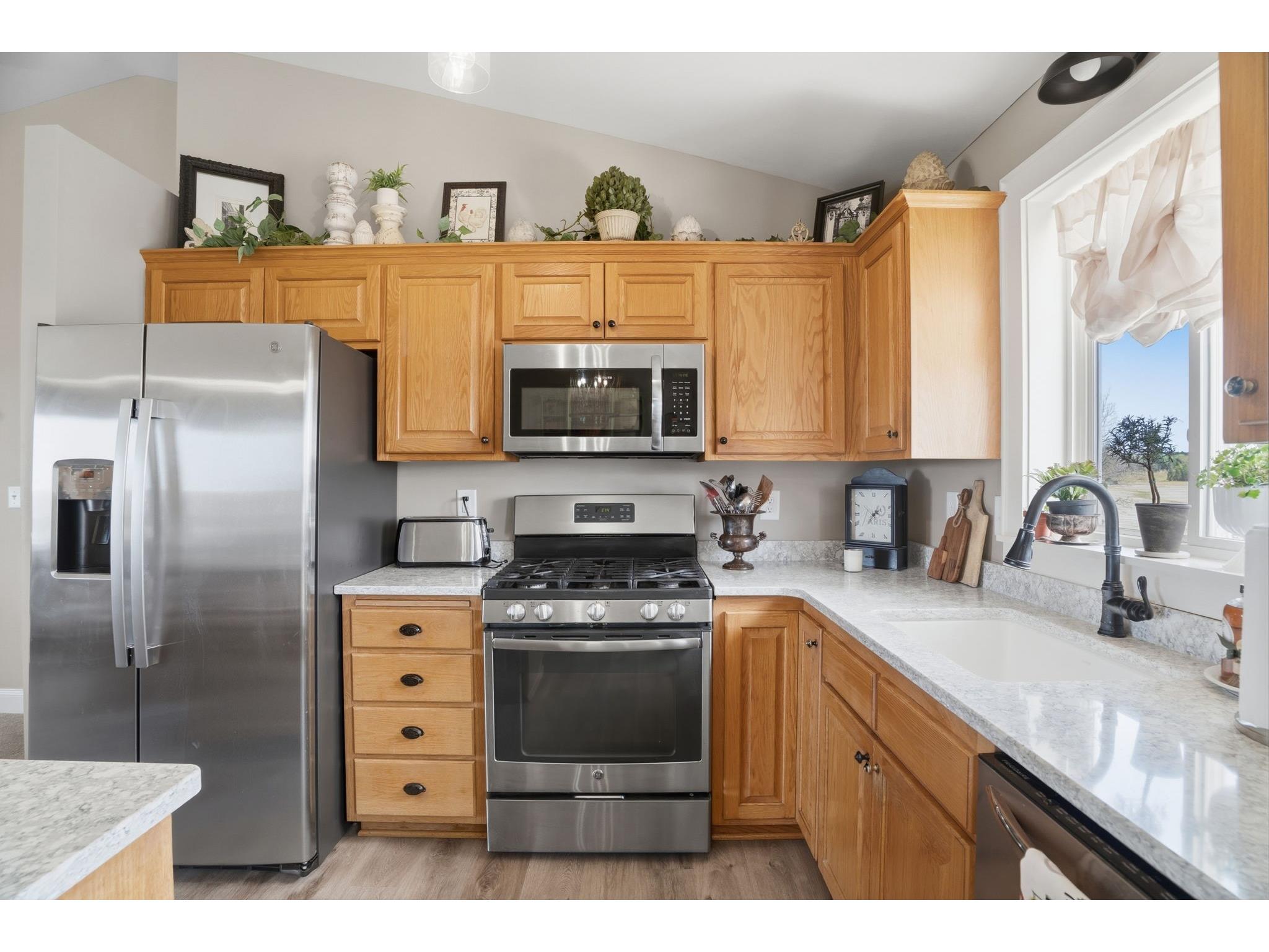 919 189th Avenue New Richmond WI 54017 1600510 image8