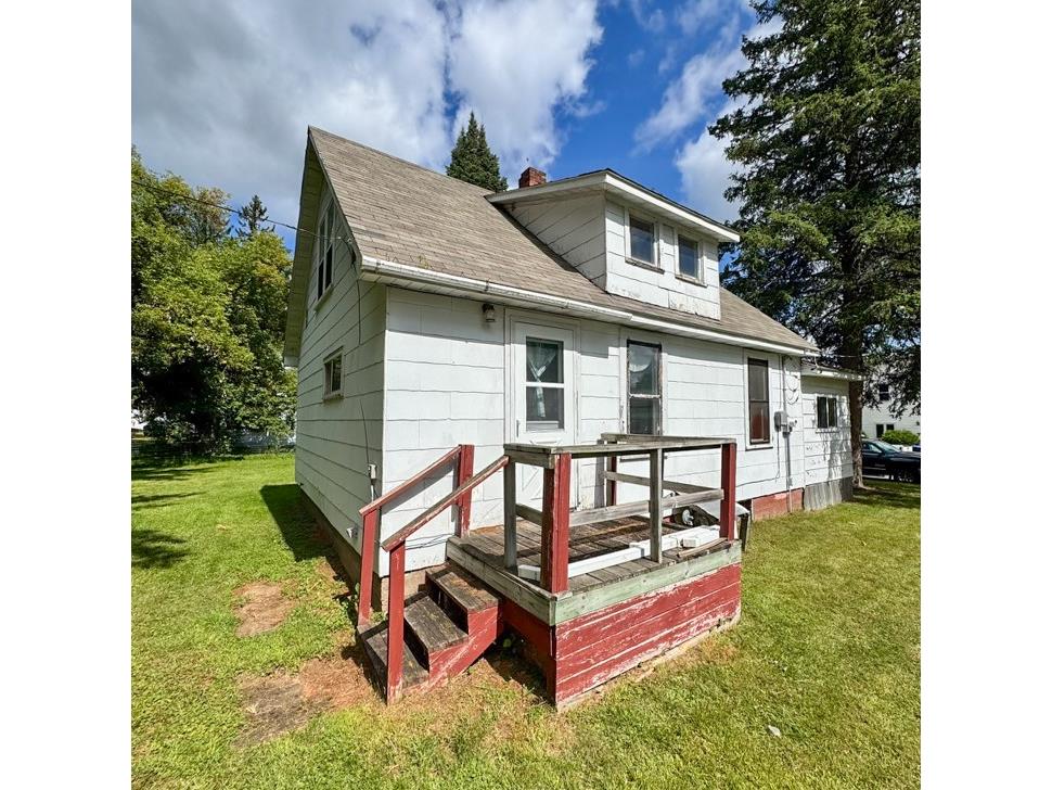 919 N Alvey Street Bruce WI 54819 1595390 image1