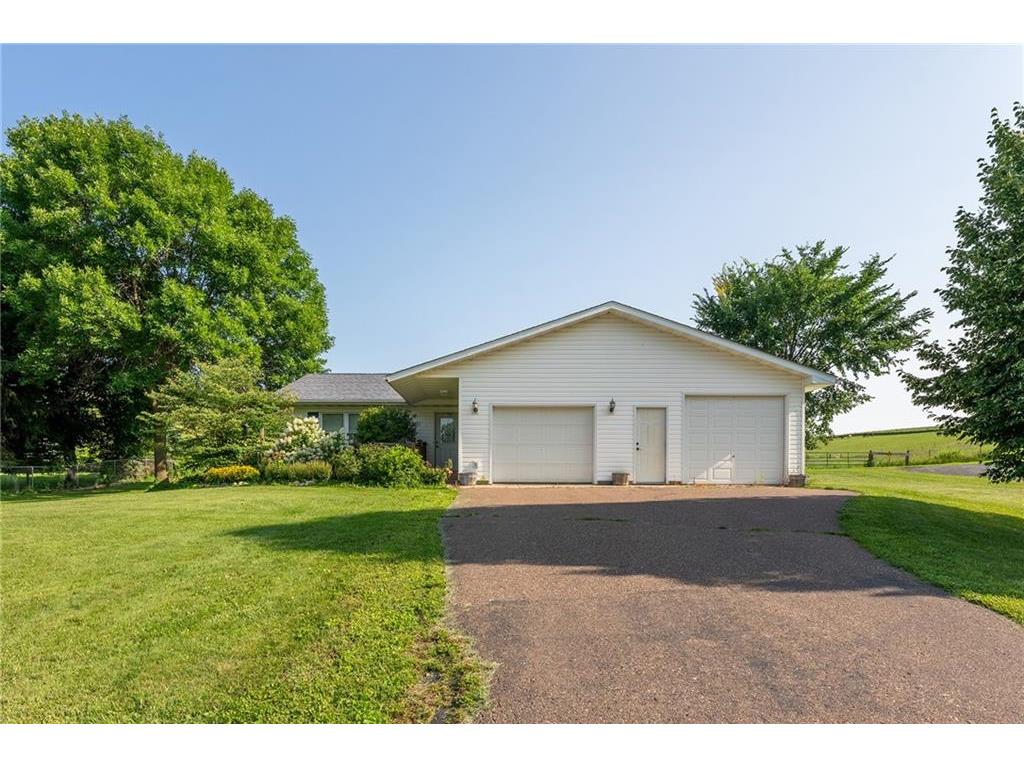 921 28th Avenue Menomonie WI 54751 1575151 image1