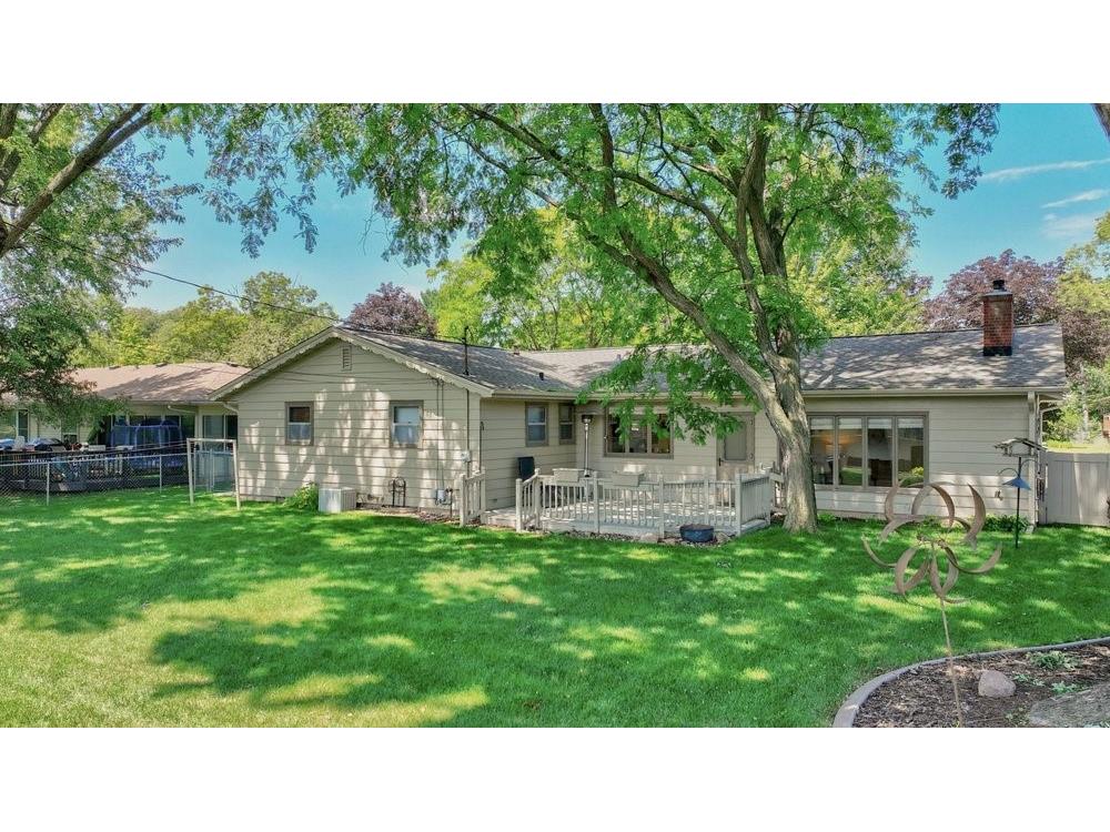921 E Tyler Avenue Eau Claire WI 54701 1603036 image5