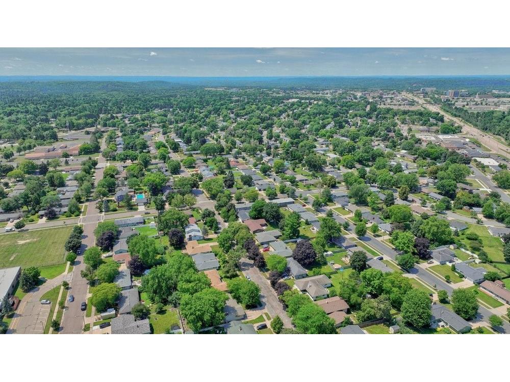 921 E Tyler Avenue Eau Claire WI 54701 1603036 image8