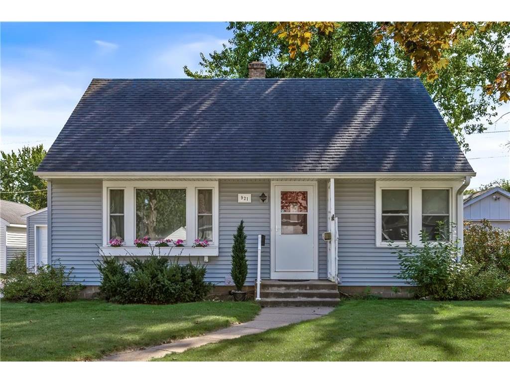 921 Marshall Street Eau Claire WI 54703 1585585 image1
