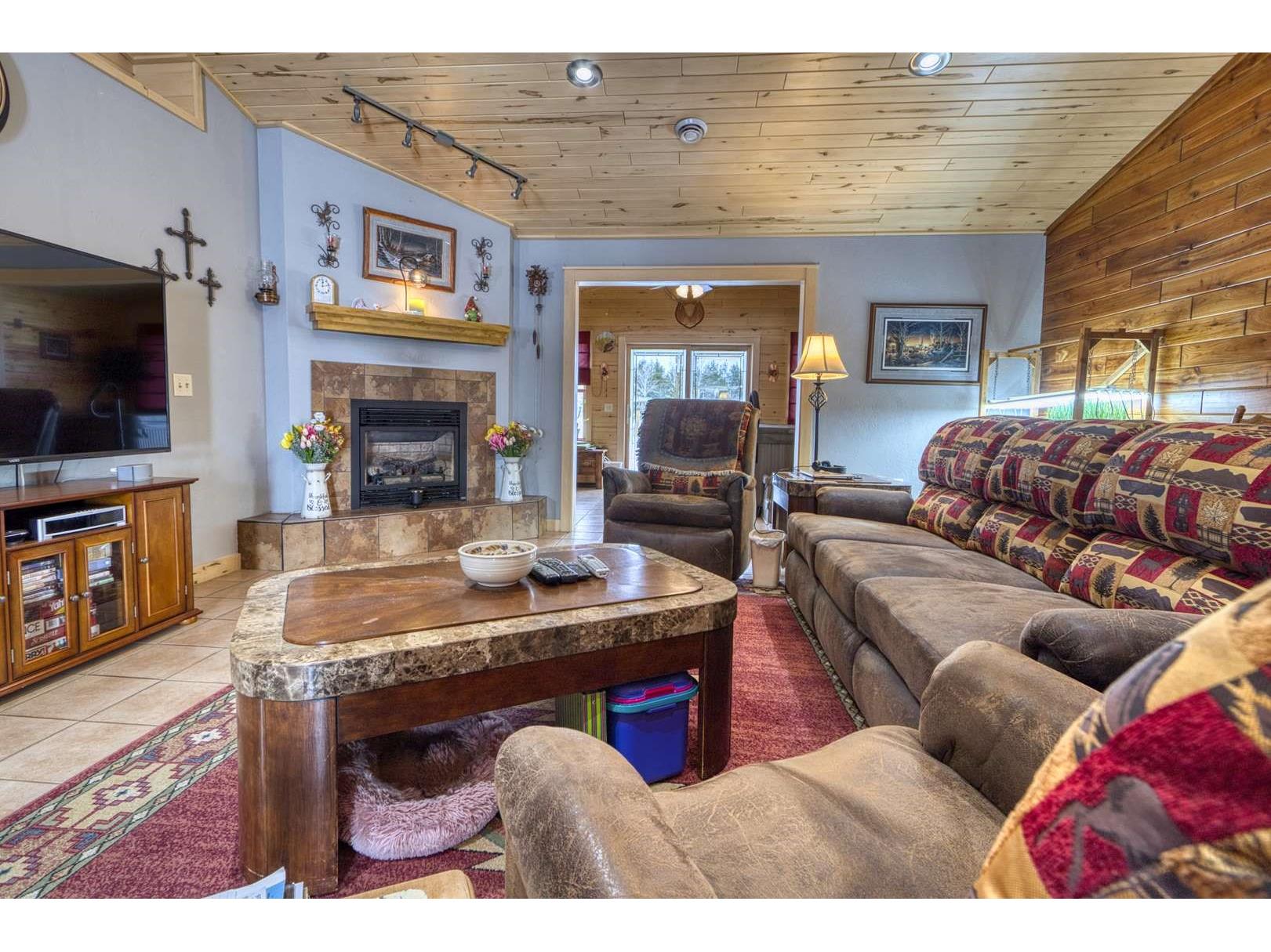 9223 N Anderson Road Hayward WI 54843 1599191 image5