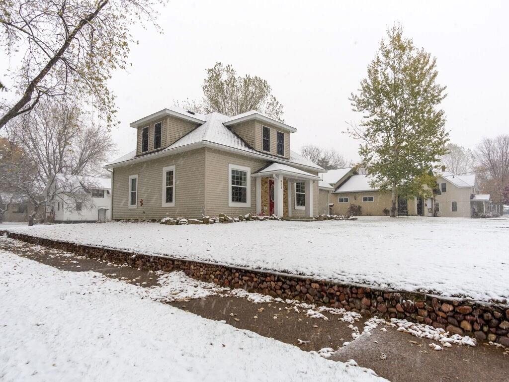 923 19th Avenue, Bloomer, WI 54724 MLS 1548560 Edina Realty