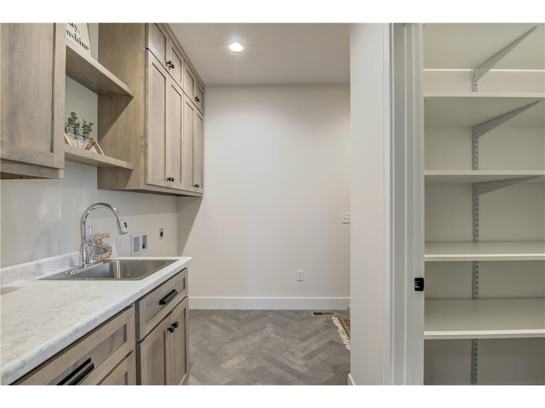 924 Bluffview Circle W Chippewa Falls WI 54729 1593701 image52