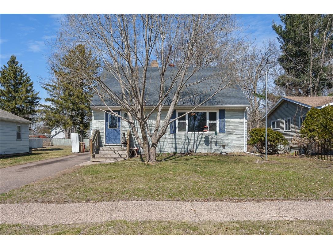 924 Cedar Street Eau Claire WI 54703 1590335 image1