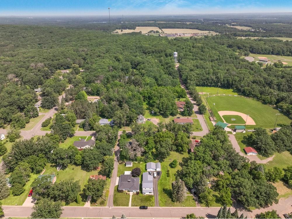 924 Superior Street Spooner WI 54801 1593557 image11