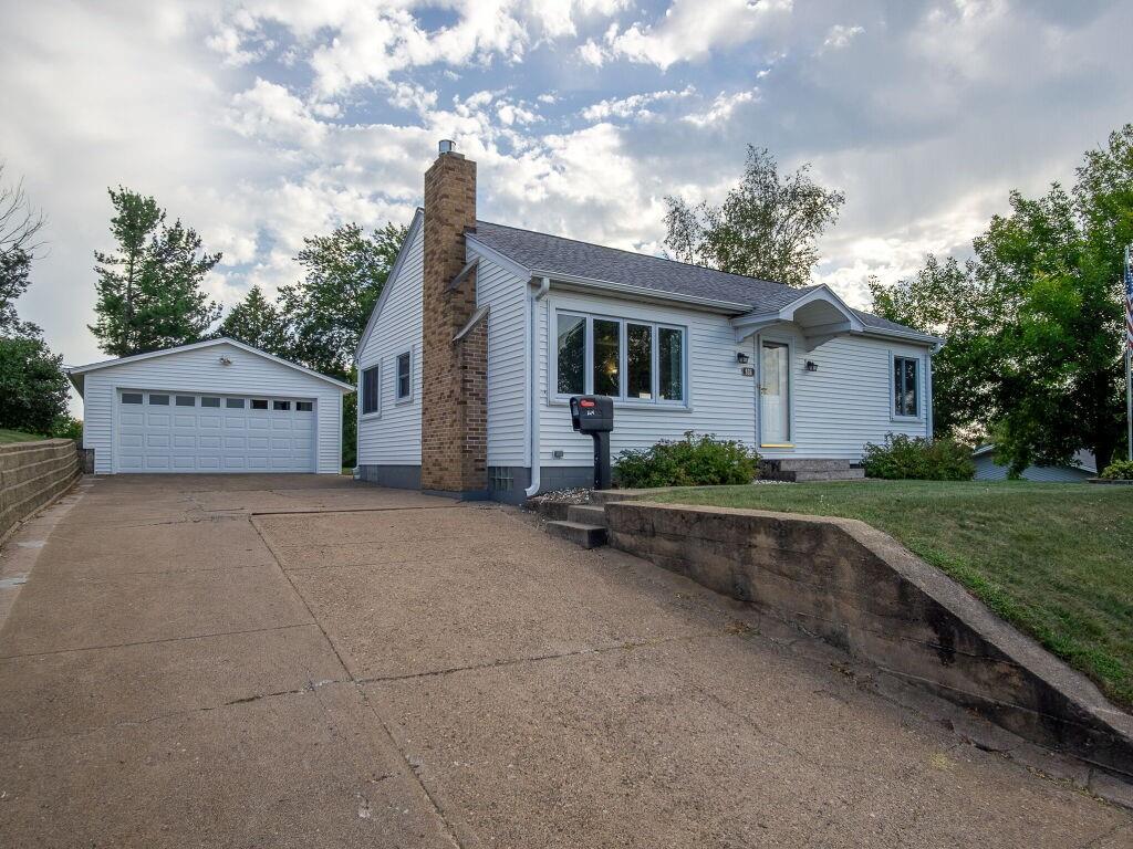 926 21st Avenue Bloomer WI 54729 1576631 image1