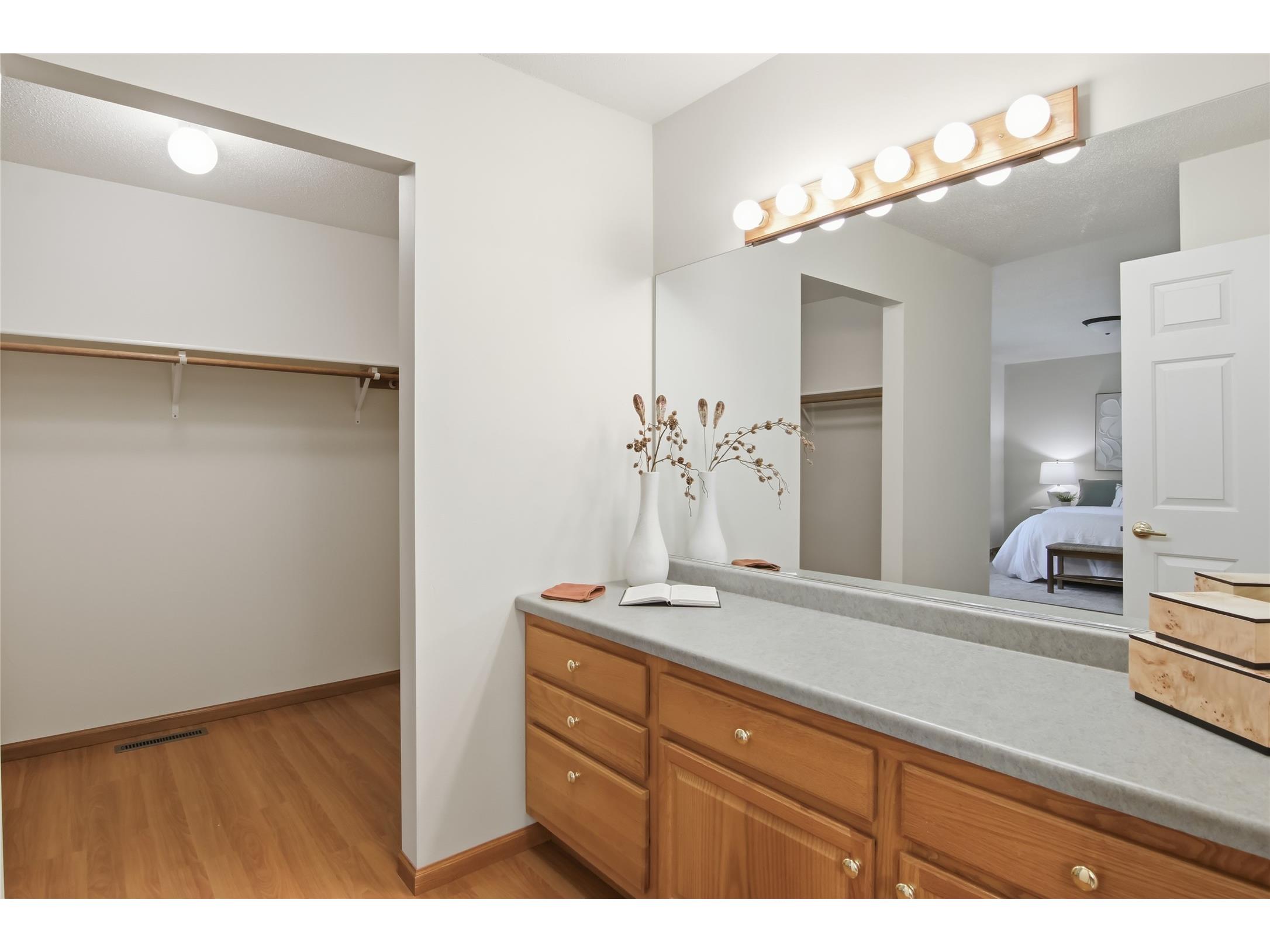 926 Tainter Street NE #A Menomonie WI 54751 1599413 image15