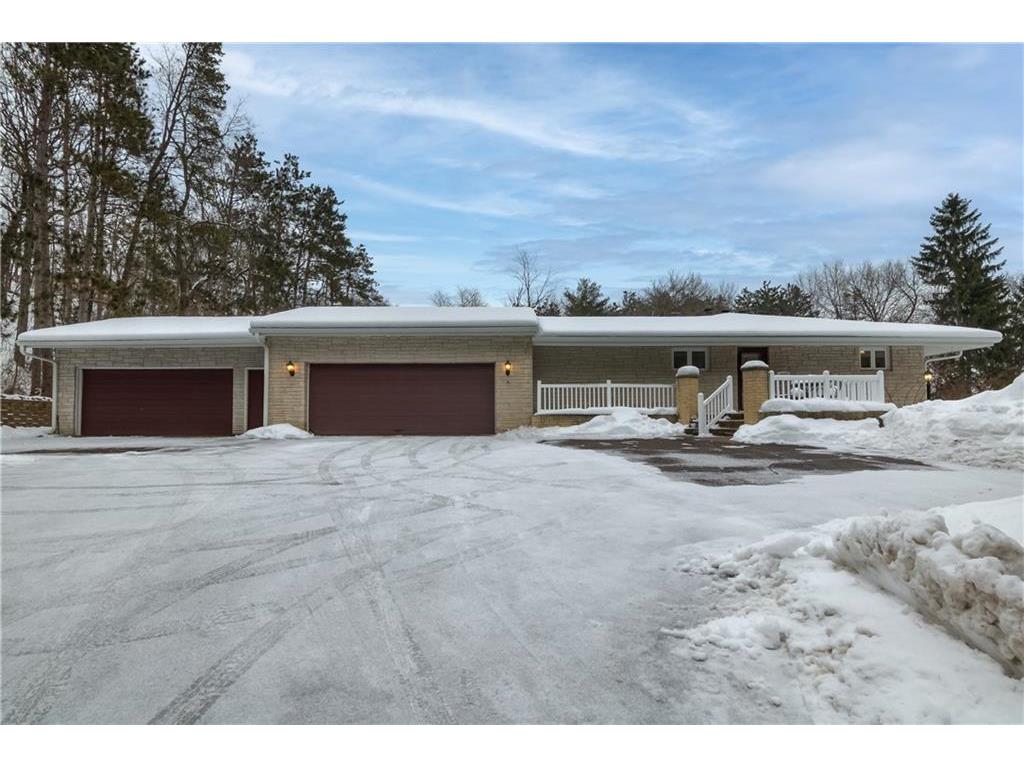 927 E 3rd Street Altoona WI 54720 1570617 image1