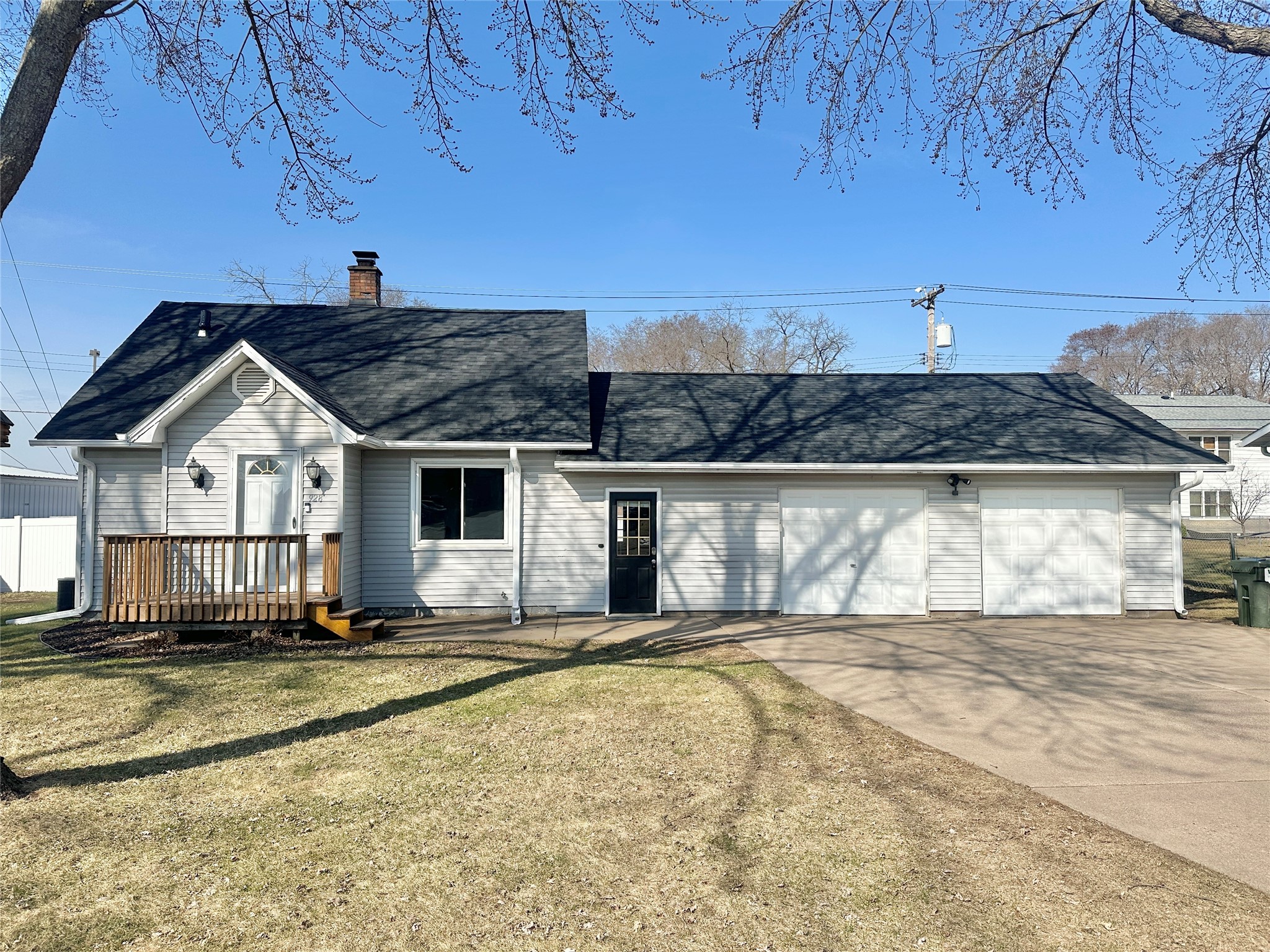 928 Loring Street Altoona WI 54720 1598608 image1
