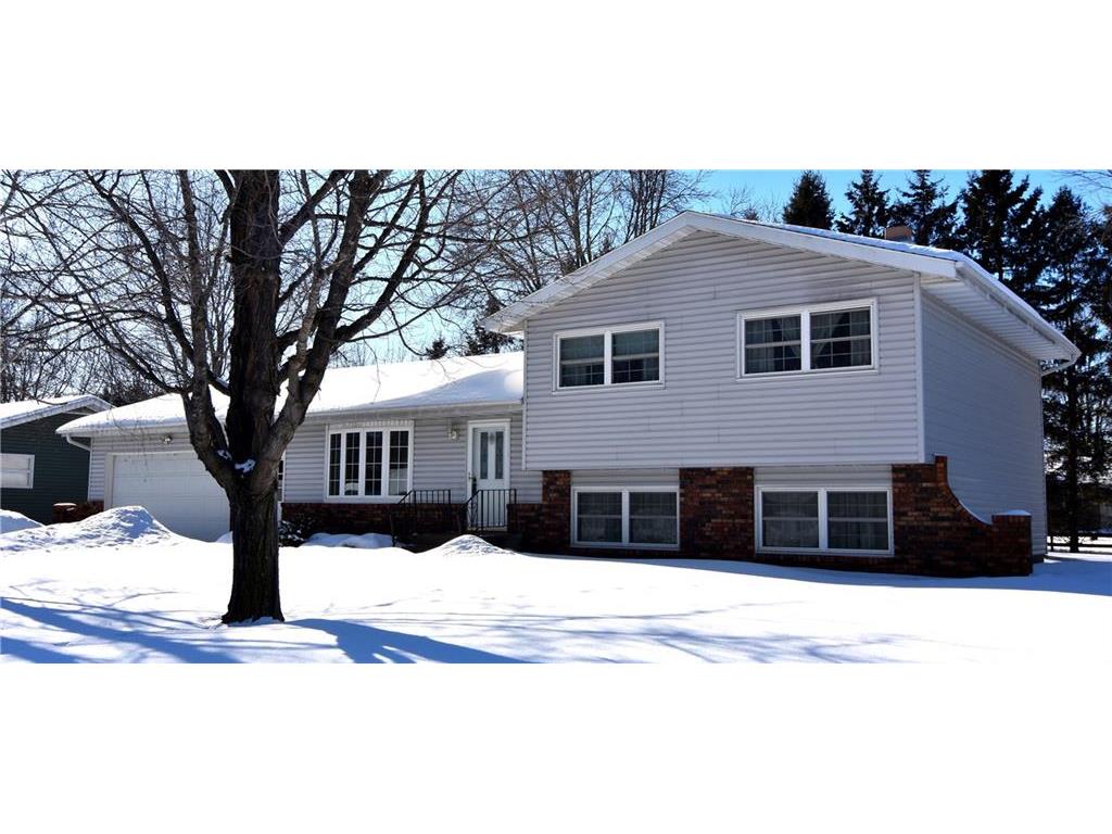 928 N Wisconsin Avenue, Rice Lake, WI 54868 MLS 1515569 Edina Realty