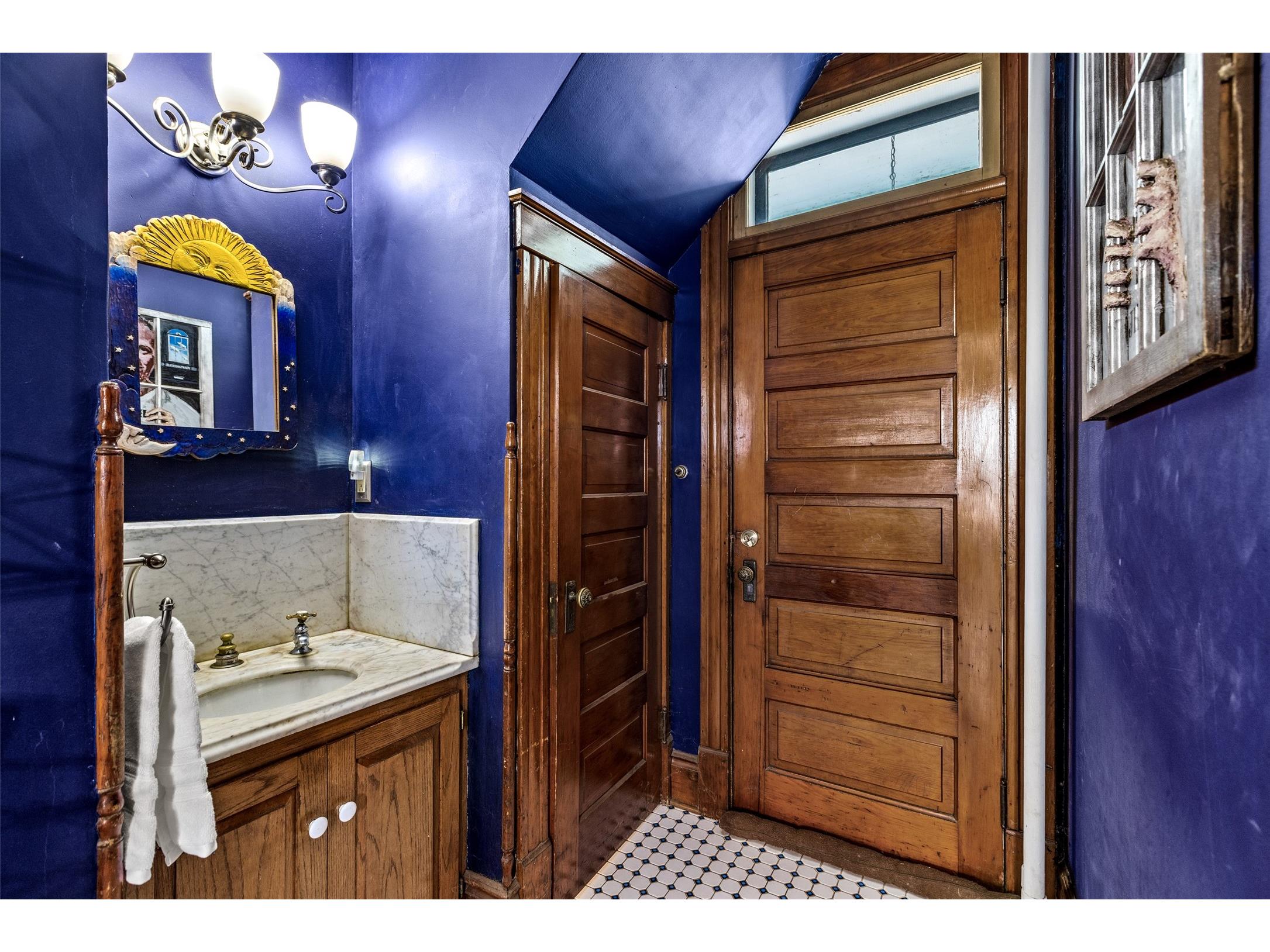 930 3rd Avenue Eau Claire WI 54703 1599112 image22