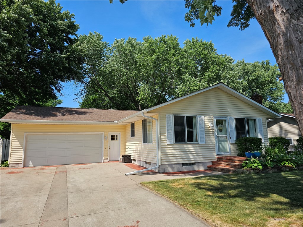 931 Roosevelt Street River Falls WI 54022 1595168 image1