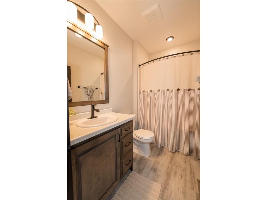 9317 E 453rd Avenue Elk Mound WI 54739 1598602 image38