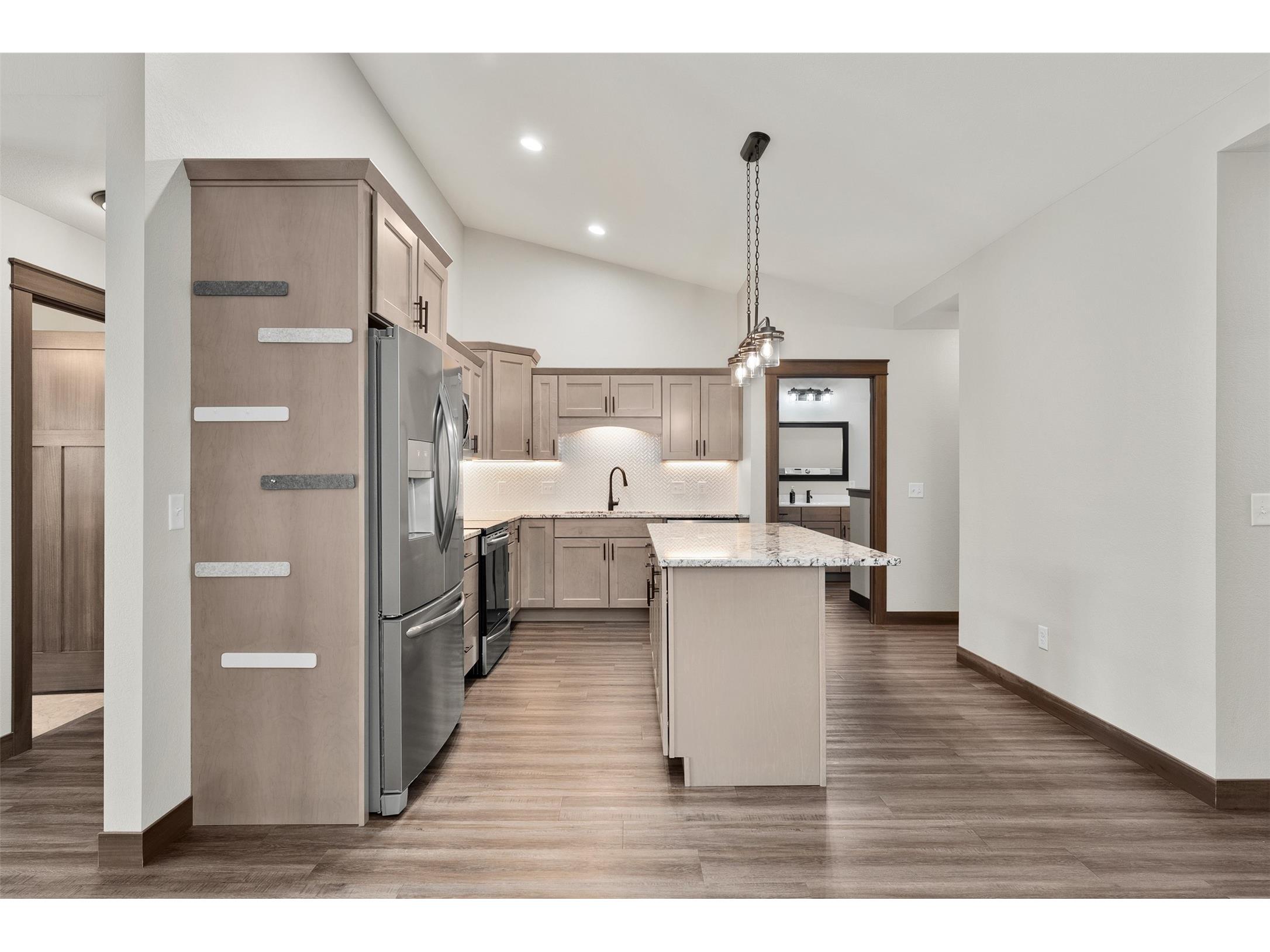938 Jeffers Ridge Eau Claire WI 54703 1601170 image11
