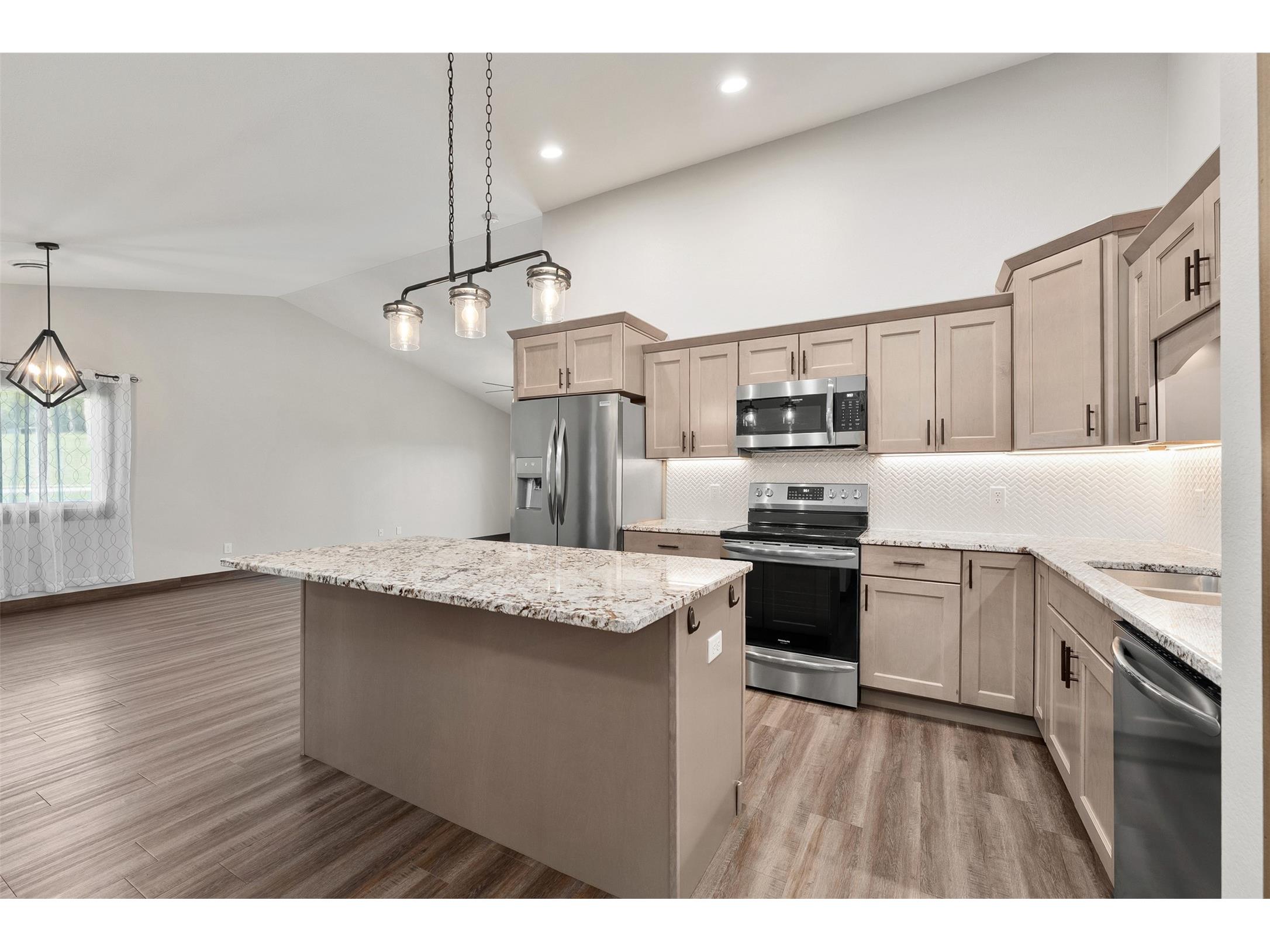 938 Jeffers Ridge Eau Claire WI 54703 1601170 image13