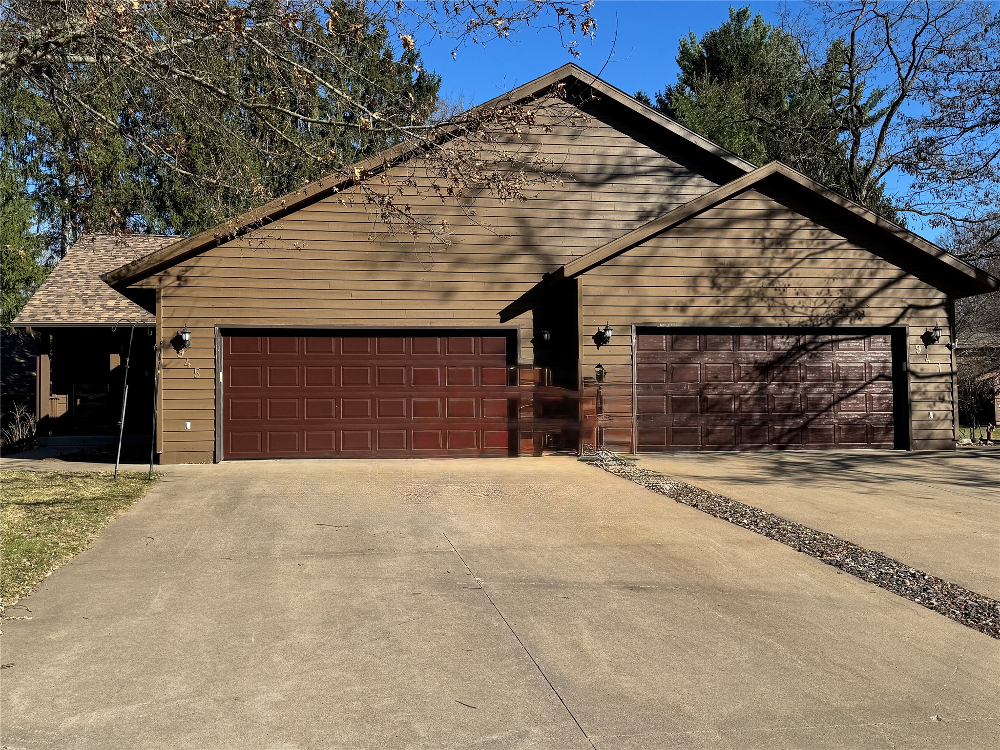 945 Cambridge Court Altoona WI 54720 1599956 image1