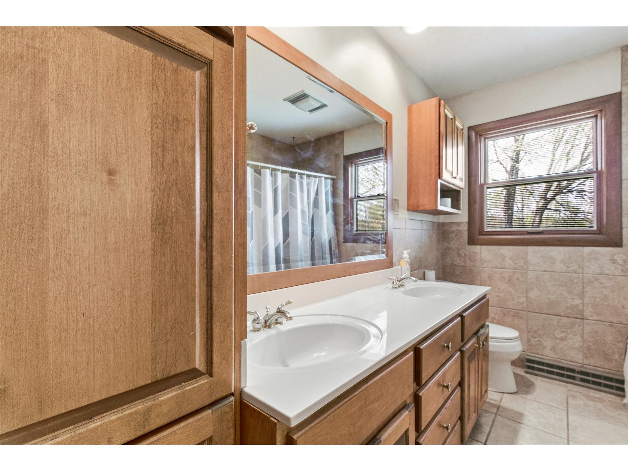 9556 27th Avenue Eau Claire WI 54703 - Chippewa 1598274 image15