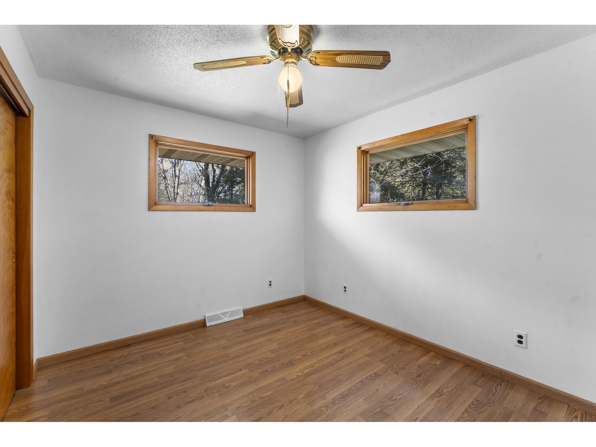 960 Sylvan Street Cumberland WI 54829 1600099 image37