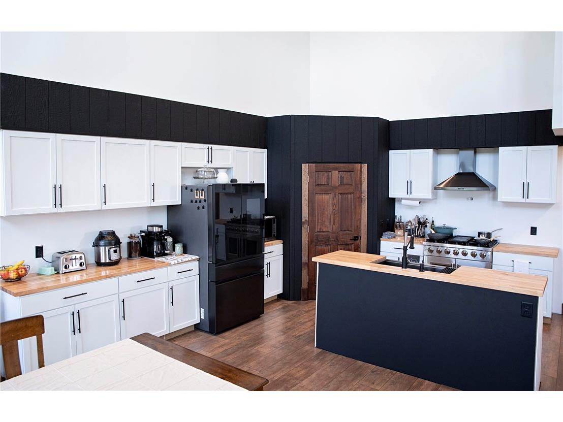 9620 W County Road D Holcombe WI 54745 - Holcombe 1592704 image10