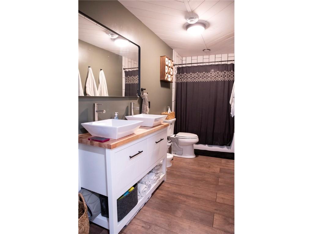 9620 W County Road D Holcombe WI 54745 - Holcombe 1592704 image18