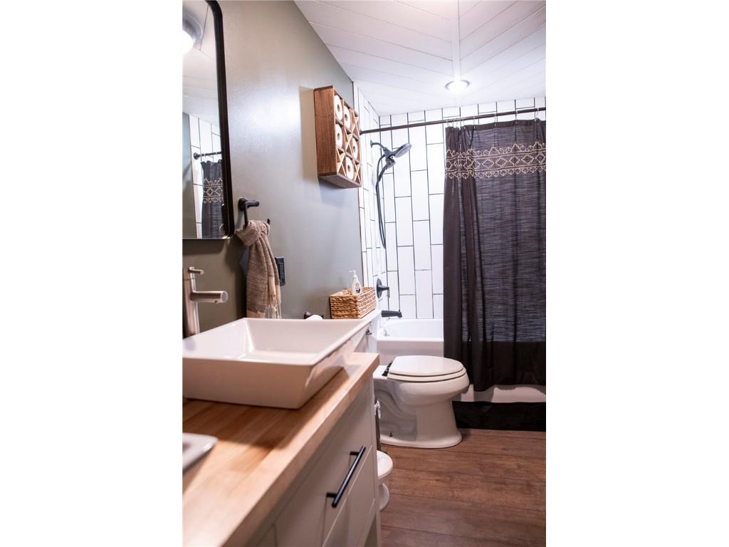 9620 W County Road D Holcombe WI 54745 - Holcombe 1592704 image19