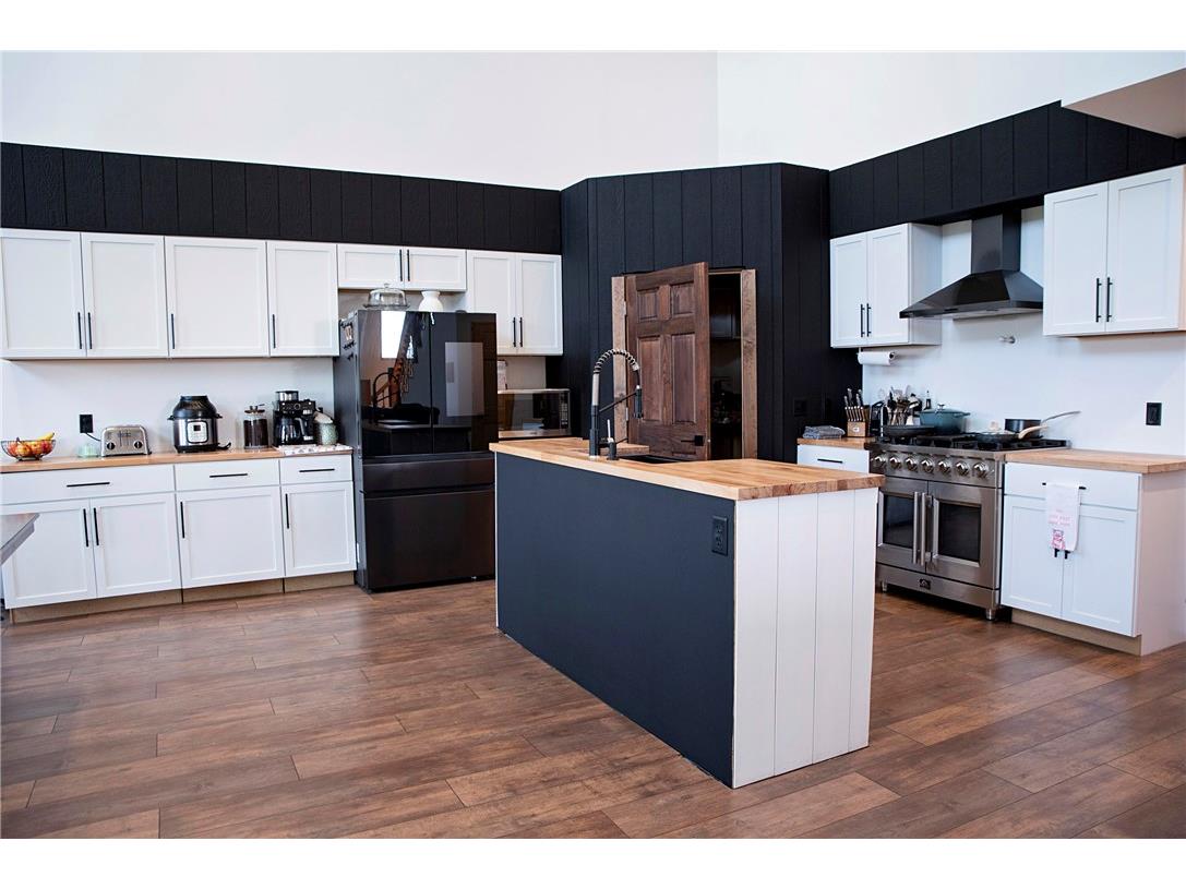 9620 W County Road D Holcombe WI 54745 - Holcombe 1592704 image6