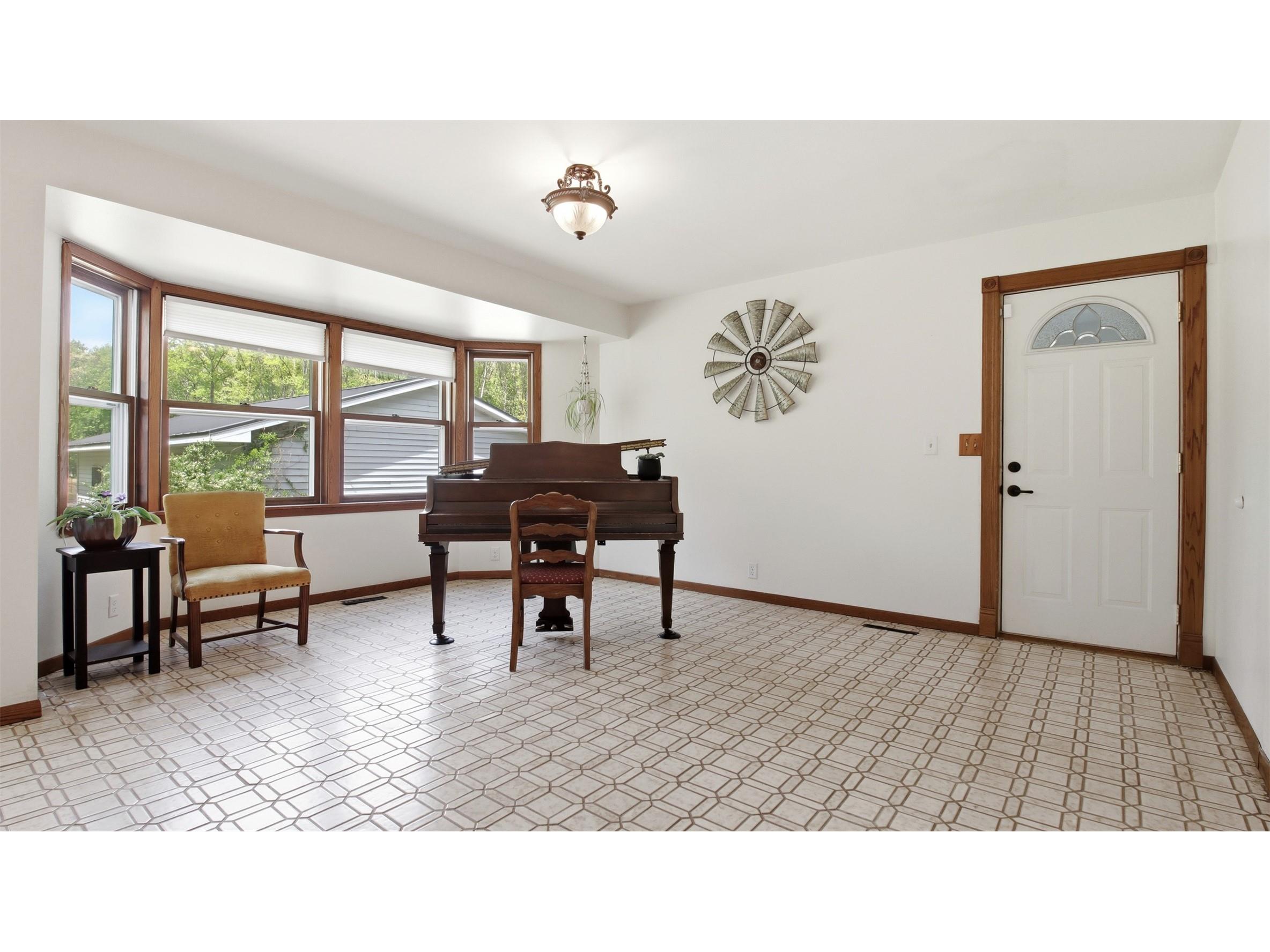 978 S County Road G Boyd WI 54726 1601428 image18