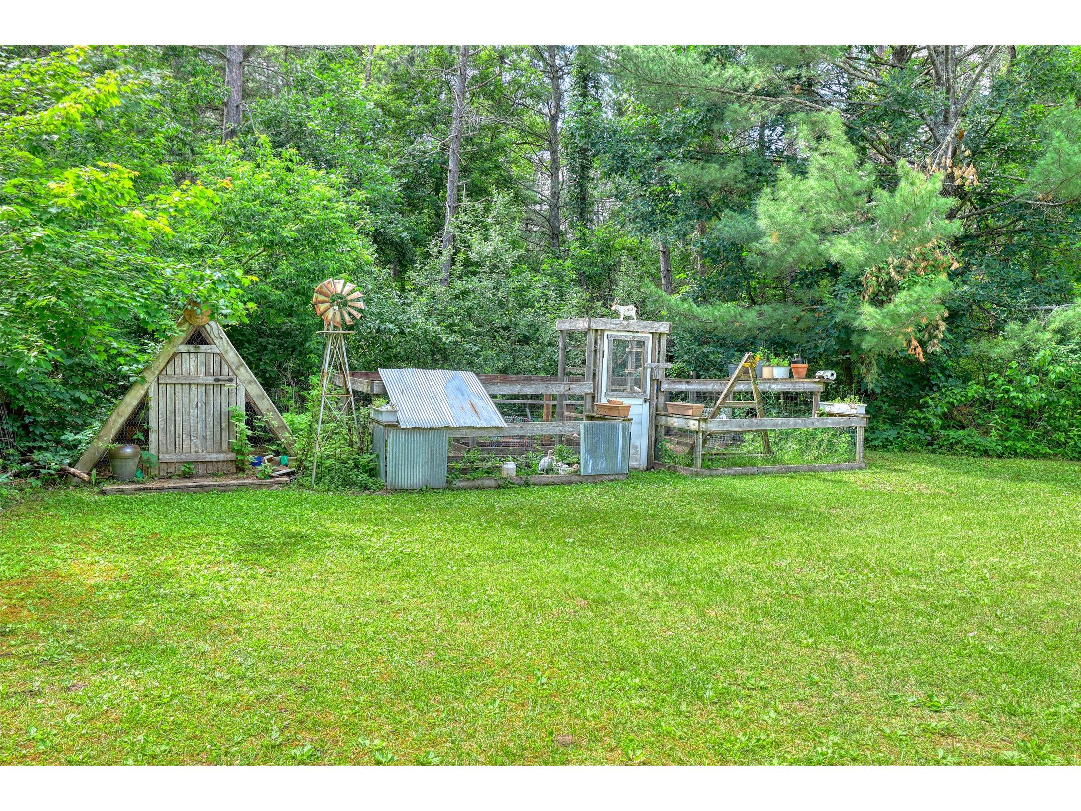 9829 N State Highway 27 Hayward WI 54843 1600842 image35
