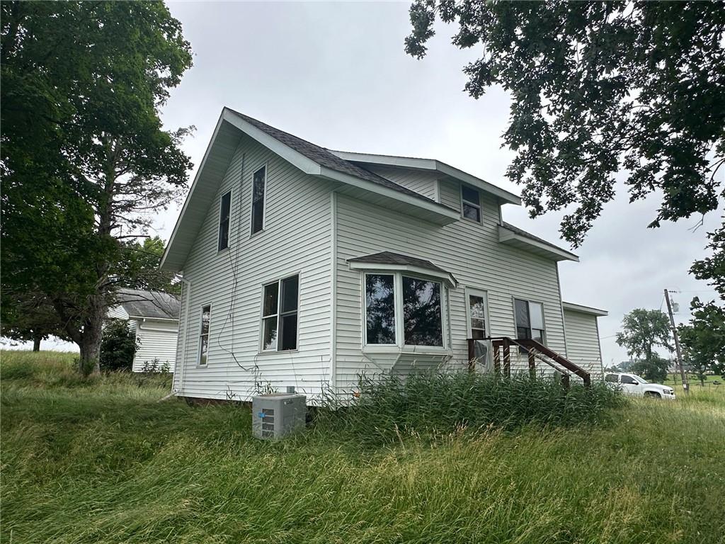 996 13th Street Hillsdale WI 54733 1583570 image1