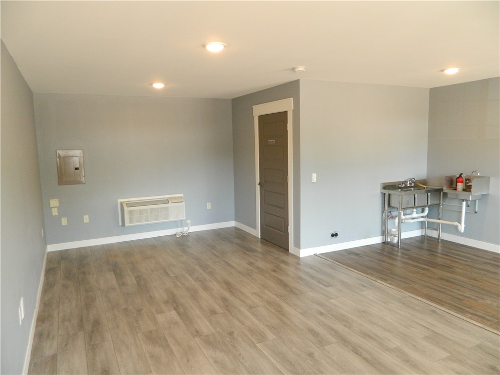 E150 Menomonie Street Elk Mound WI 54739 1591614 image7