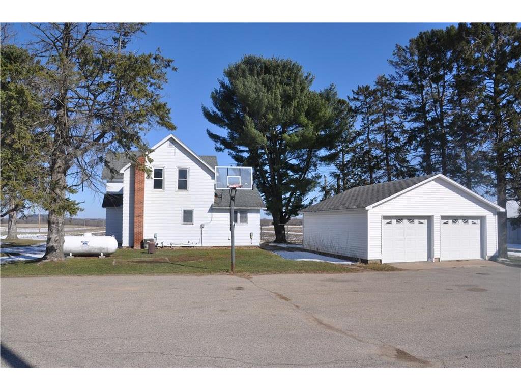 E15265 Hillview Drive, Fall Creek, WI, 54742 MLS 1580673 Edina Realty