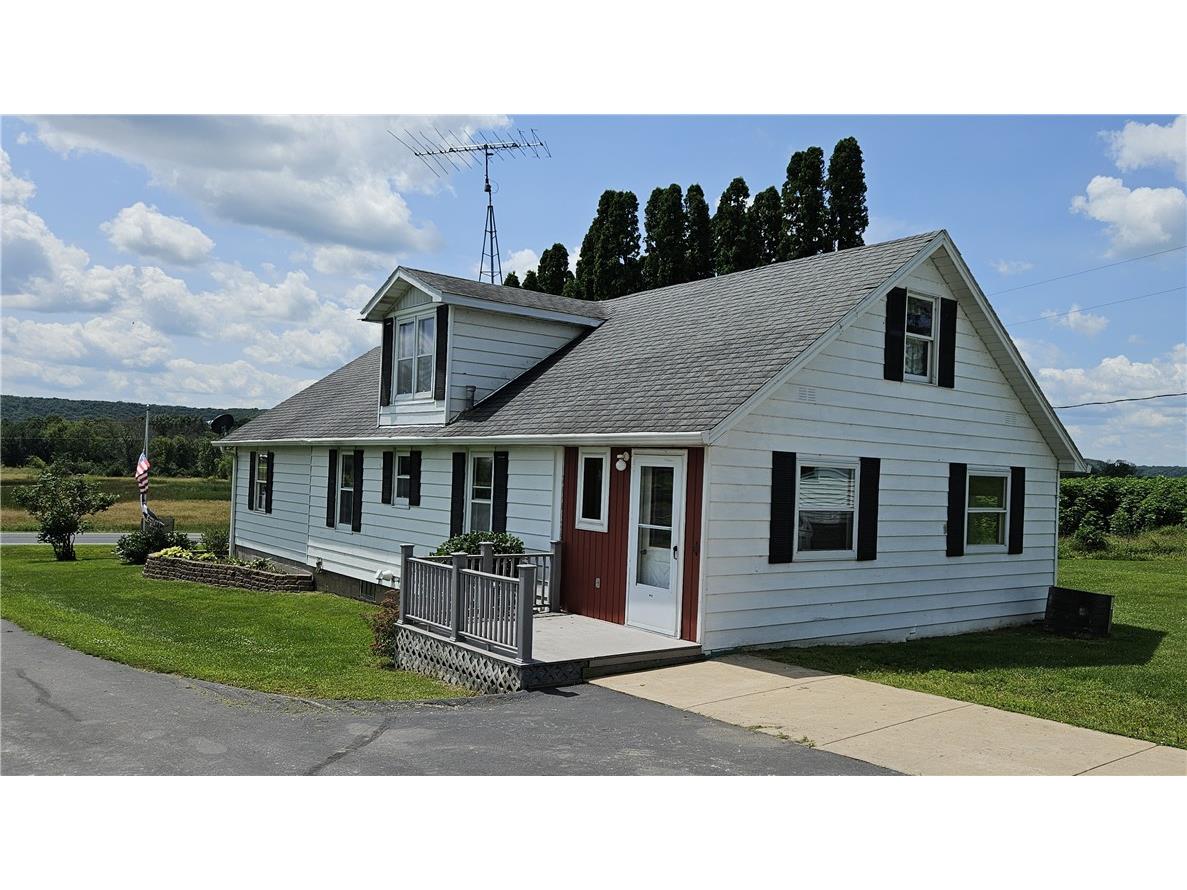 E1952 State Road 72 Elmwood WI 54740 1589837 image1