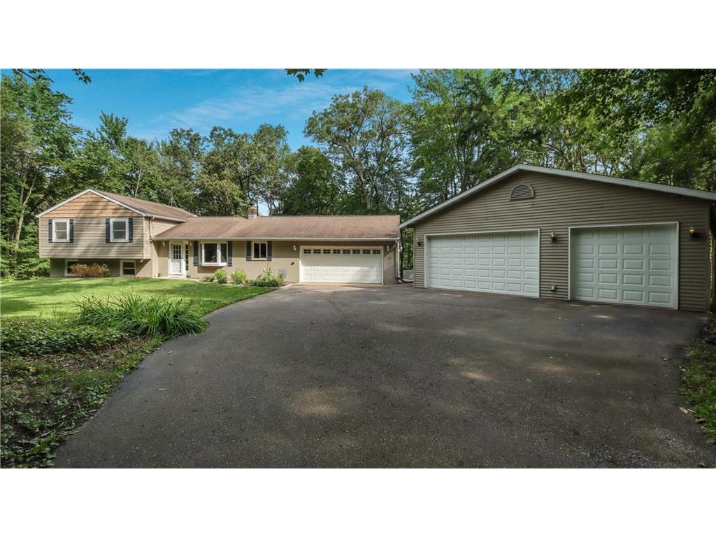 E2220 Kirk Court Eau Claire WI 54701 1585327 image1